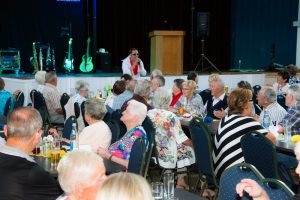 Geburtstag, Elvis Show